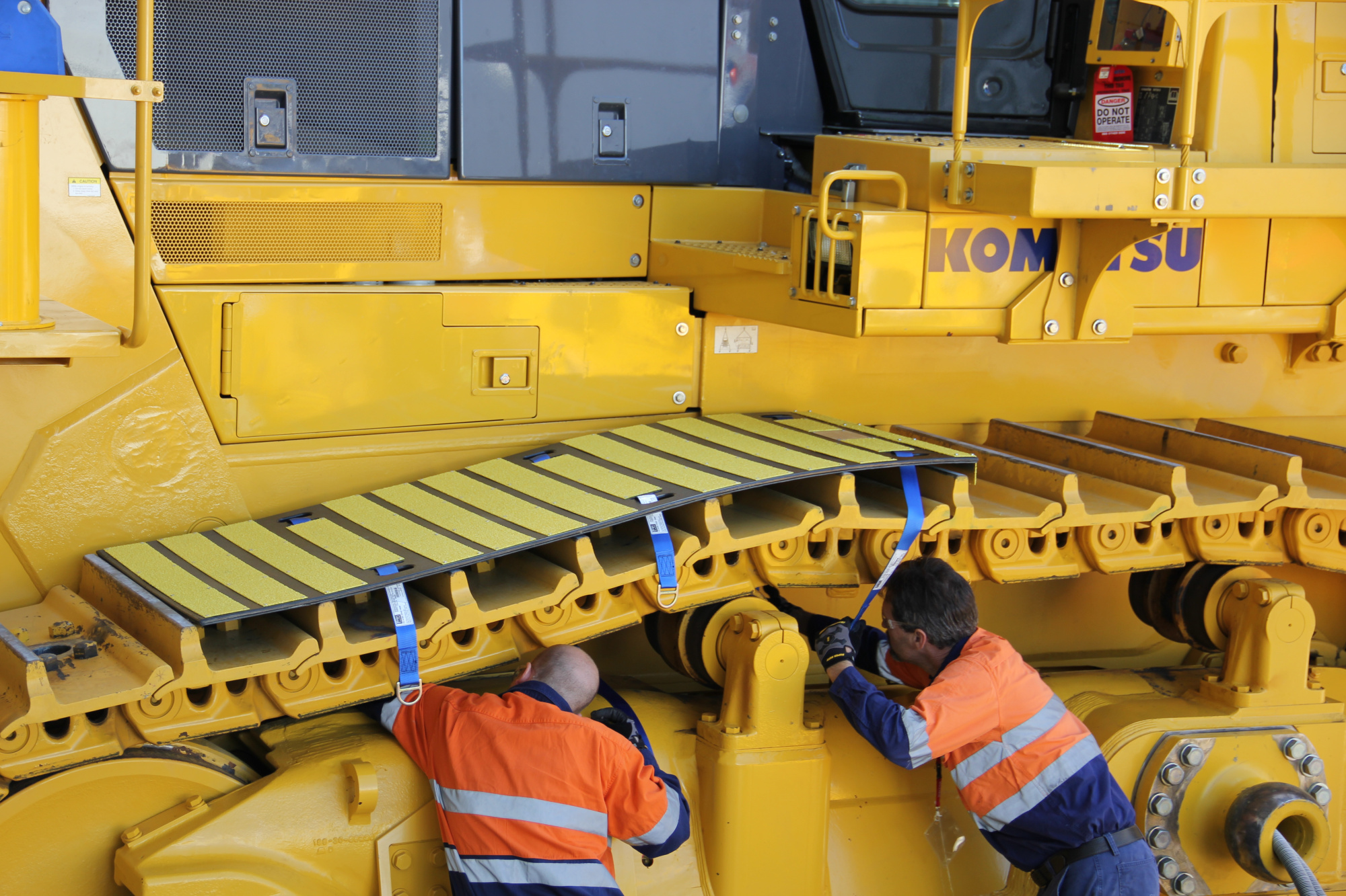 Платформа цельная для трака шириной 710-810 мм